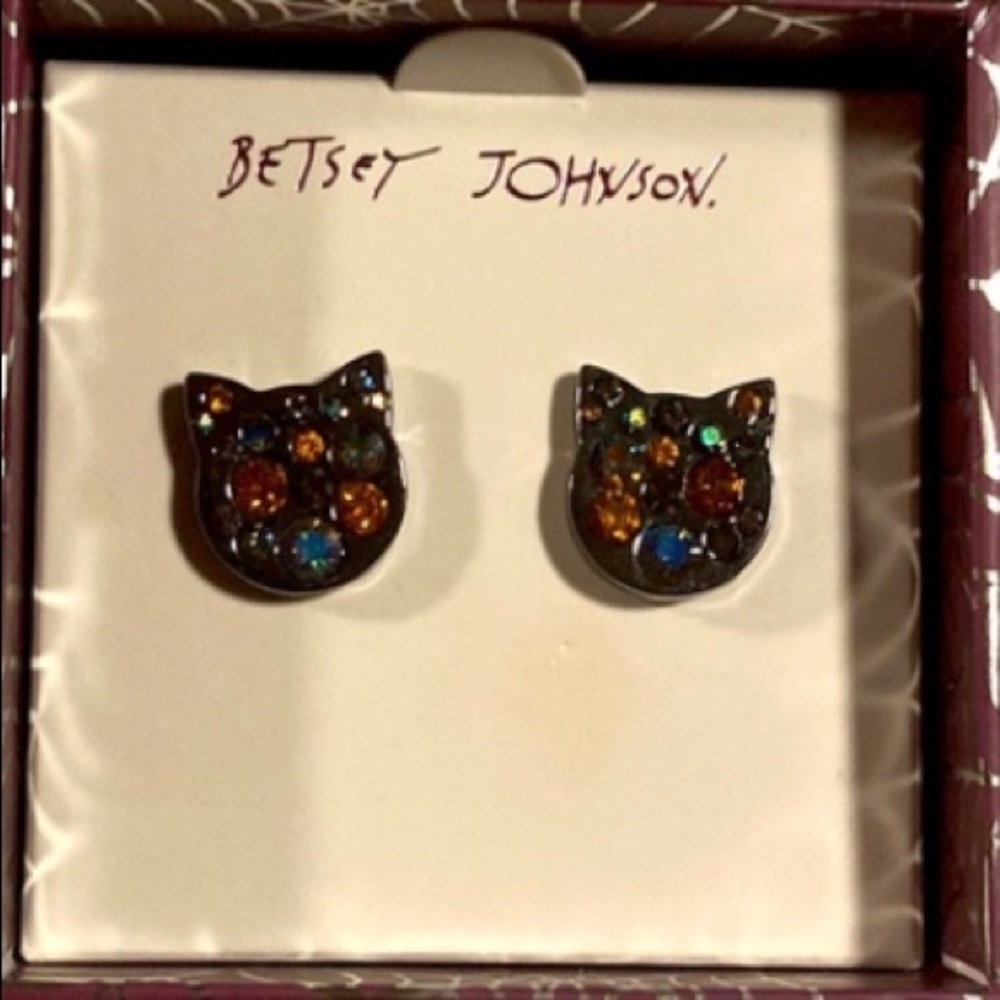 Betsey Johnson Cat Face Stud Earrings With Rhinestones New In Box Never Worn